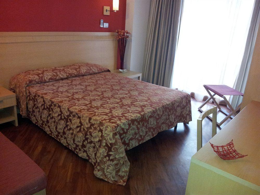 Bed & Breakfast Crossing - & Comforts