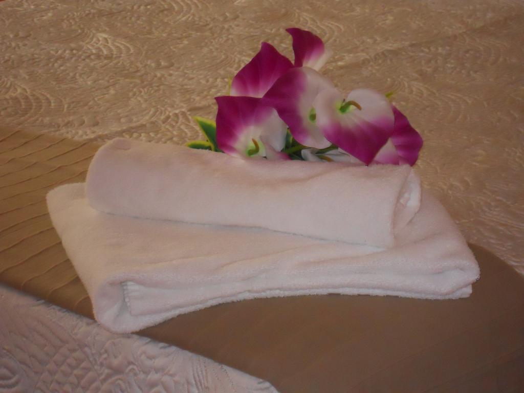 Crossing - & Comforts Bed & Breakfast 2*
