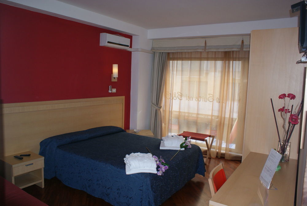 Bed & Breakfast Crossing - & Comforts Catania