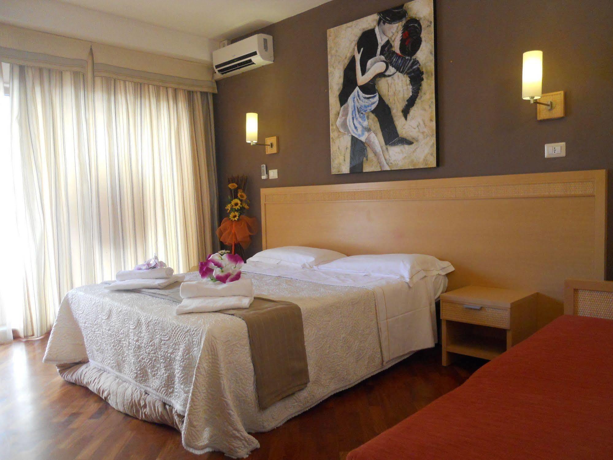 Bed & Breakfast Crossing - & Comforts Catania